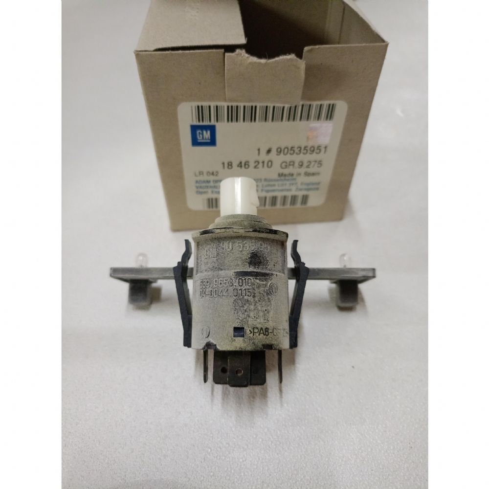 Opel Corsa B (1993-2001) | 	 Isıtıcı Fan Ve Isıtmalı Arka Cam Fan Anahtarı Switch Corsa B Tigra A | 90535951 | 