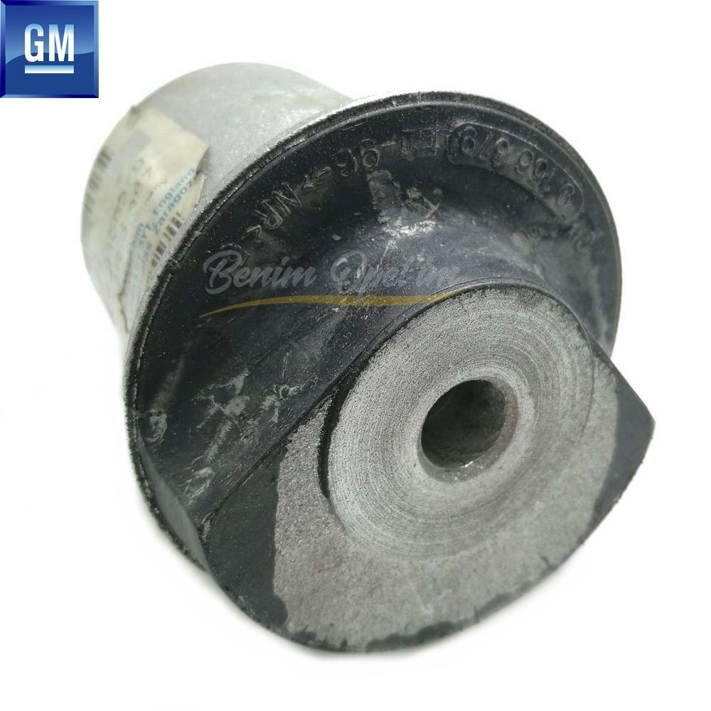 Süspansiyon ve Aks | Arka Dingil Burcu Opel Meriva A, Astra G, Zafira A, Corsa C, Combo C GM Orijinal 5402638 - 13157518 - 5402634 | 5402638 | 