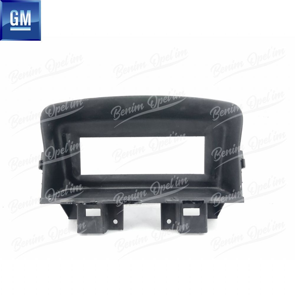 Karoseri İç Trim ve İç Parçalar | Chevrolet Cruze Orta Bilgi Ekran Çerçevesi Siyah GM Orijinal 96983185 - 22824480 | 96983185 | 
