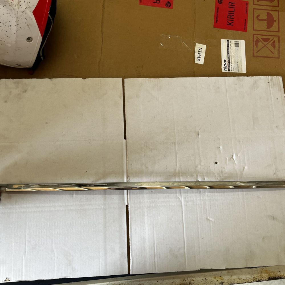 Yeni İhracat Ürünleri | (Çıkma) Opel Astra J Arka Tampon Orta Nikelaj Çıtası Krom Orijinal 13368079 - 1409007 | 13368079Ç | 