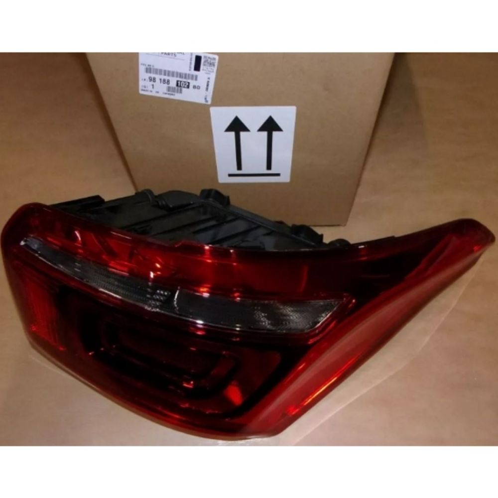 Yeni İhracat Ürünleri | Citroen C-Elysee Sağ Arka Stop Lambası PSA Orijinal 9818010280 | 9818010280 | 