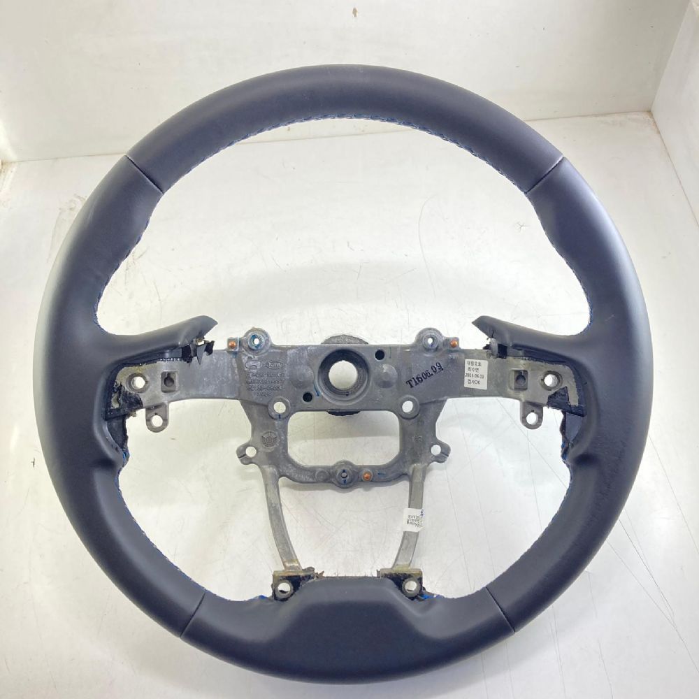 Yeni İhracat Ürünleri | Hyundai İ20 Direksiyon Simidi Özel Mavi Dikişli Orijinal 56130C8000 | 56130C8000 | 
