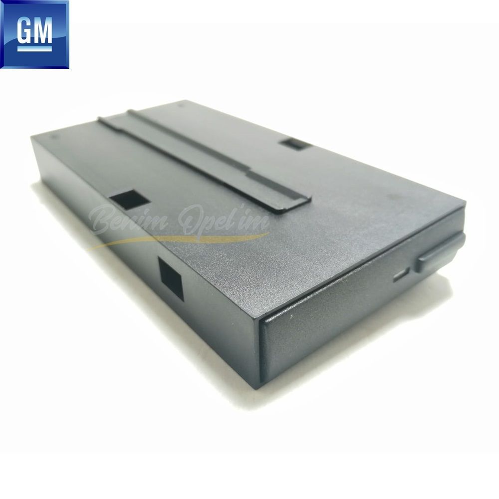 Elektrik | Kaset Çalar Kasası Siyah Opel Calibra, Vectra A, Omega A, Astra G, Zafira A, Corsa B, Tigra A GM Orijinal 1782617 - 90287833 | 1782617 | 