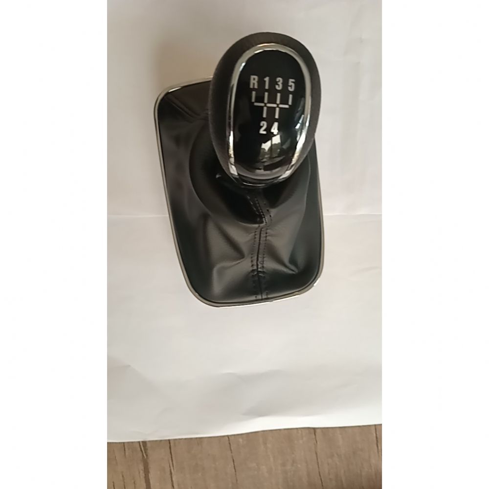 Karoseri İç Trim ve İç Parçalar | Opel İnsignia A Manuel Vites Topuzu Körüklü 6 İleri Komple İthal En İyi Kalite 55563829 - 738499 | 55563829i | 