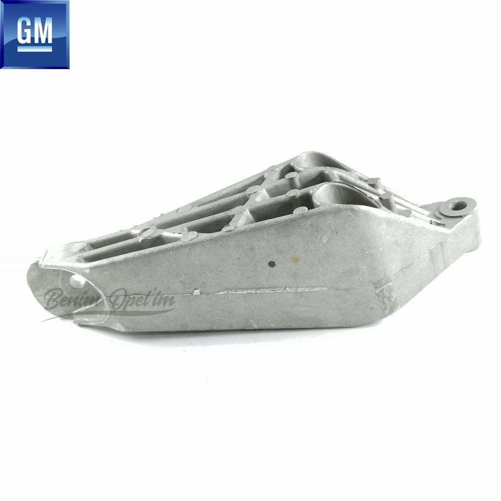 Motor ve Debriyaj | Opel Vectra B Sol Ön Motor Şanzuman Kulağı 1.7/1.8/2.0/2.2 GM Orijinal 684814 ,  90498428 1. Sınıf Kaliteli 684814 | 684814E | 