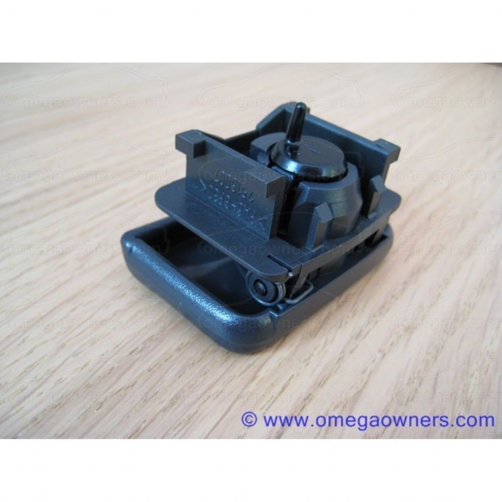 Opel Omega B (1994-2003) | TORPİDO KAPAK KİLİT YUVASI SİYAH OMEGA-B | 115562 | 