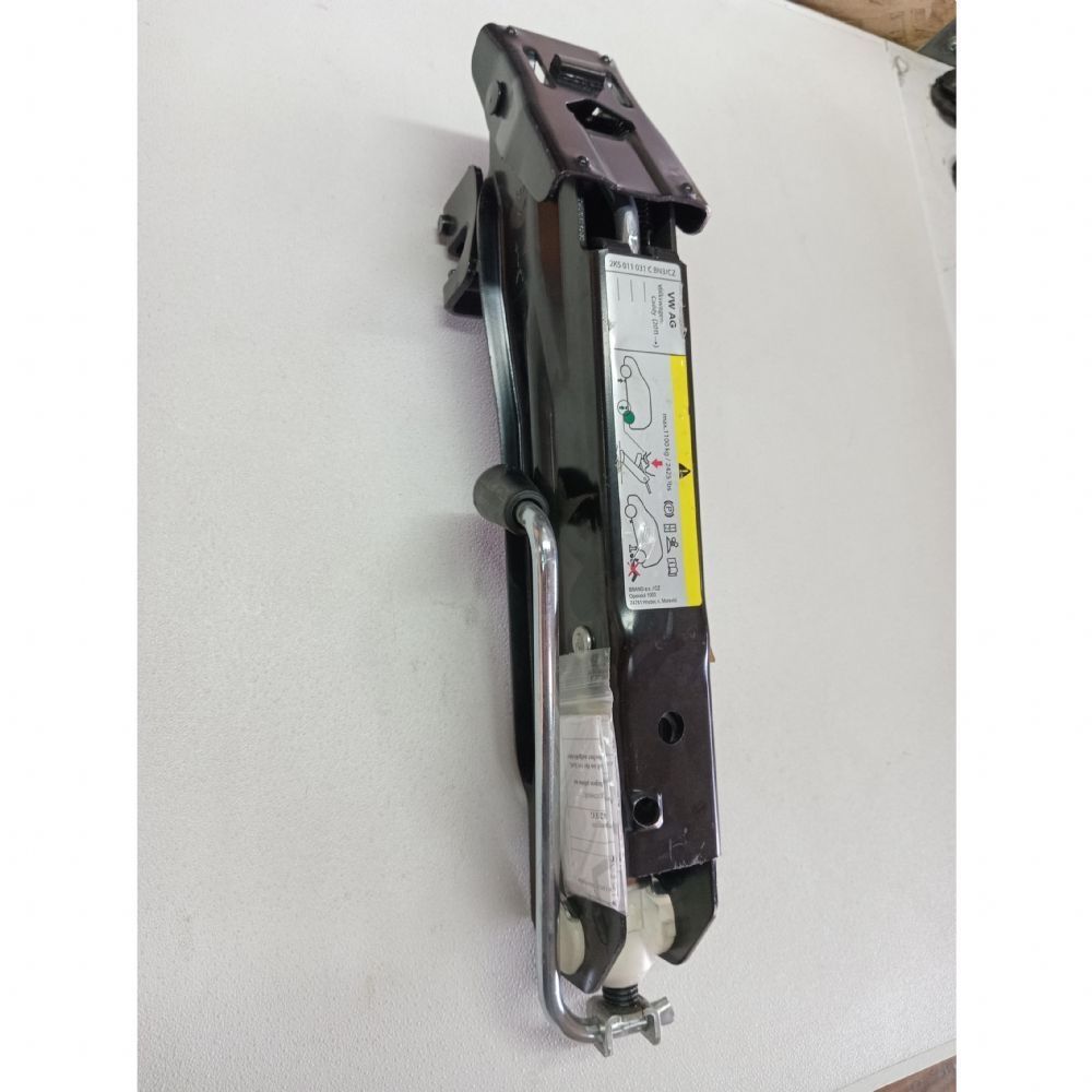 Volkswagen | Vw Caddy 16-20 Araç Kaldırma Krikosu Max 1100 kg Vag Orjinal | 2K5011031C | 